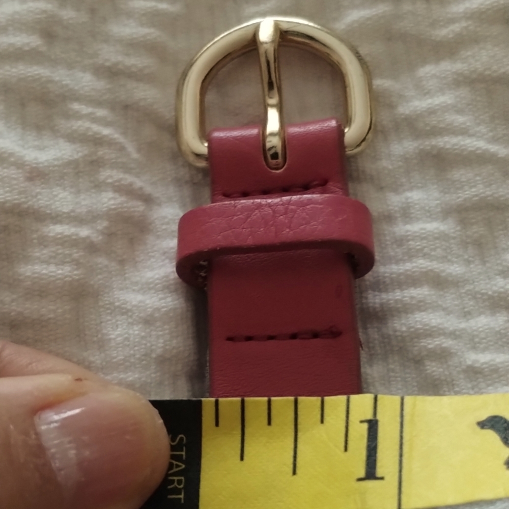 Light coral color JCrew women's belt. Lines on are belt natural leather marks.